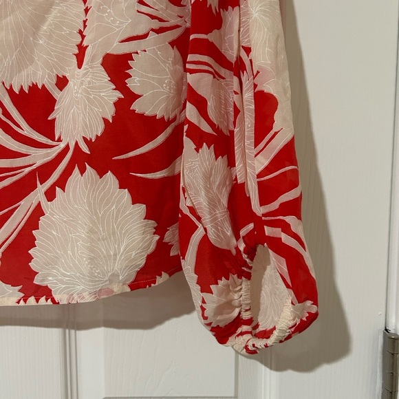 Club Monaco Valterra Silk Blend Floral Print Long Sleeve Rosette Blouse Size XS - Picture 6 of 7